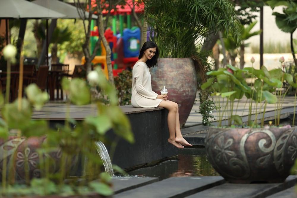 Hotel Santika Premiere Ice - Bsd City Serpong Eksteriør bilde