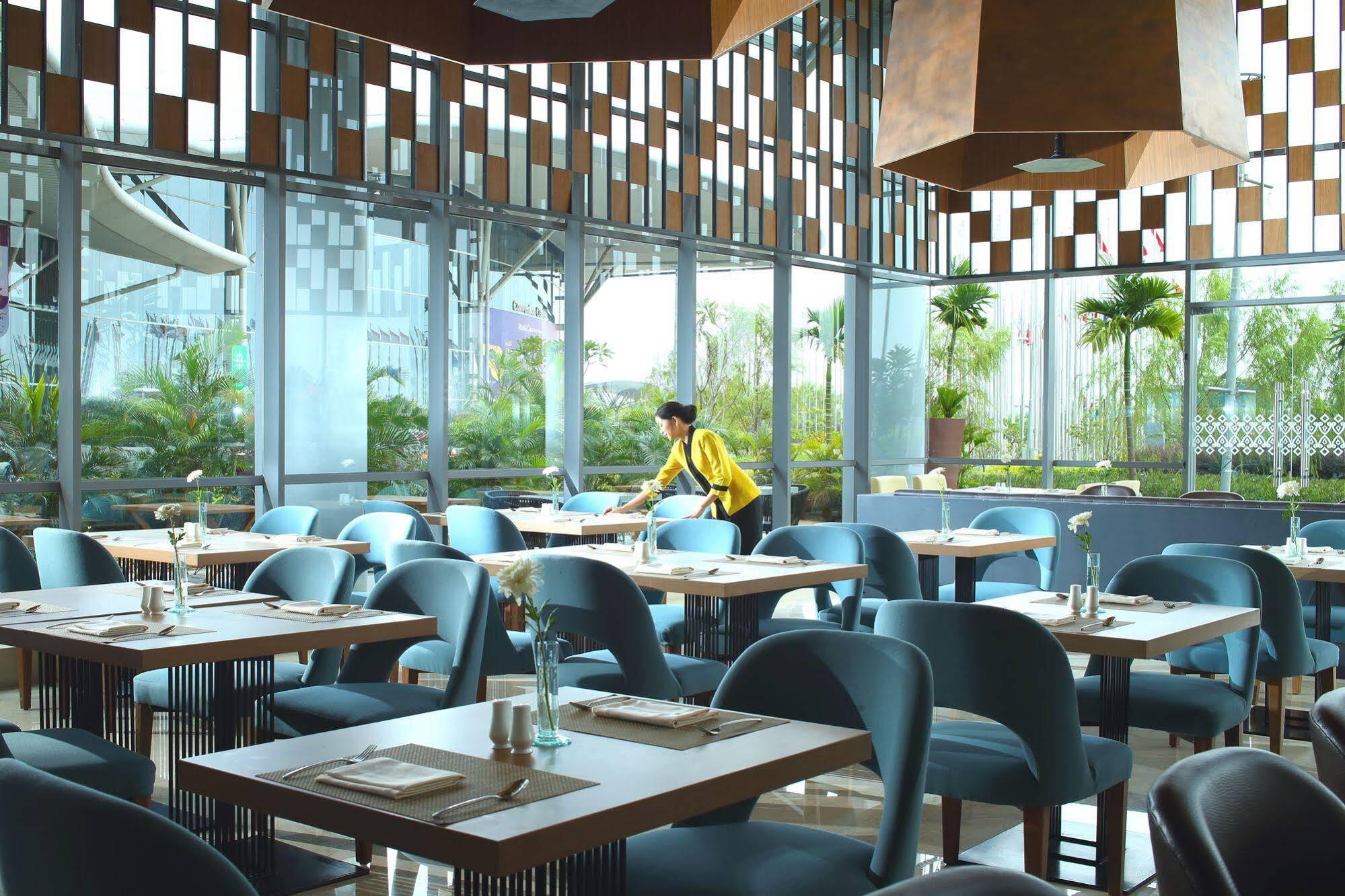 Hotel Santika Premiere Ice - Bsd City Serpong Eksteriør bilde