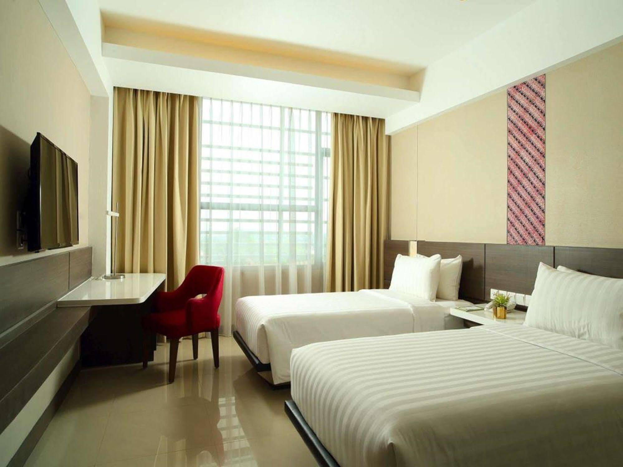 Hotel Santika Premiere Ice - Bsd City Serpong Eksteriør bilde